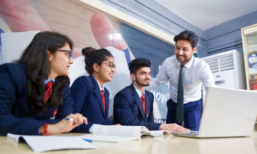manaegment students